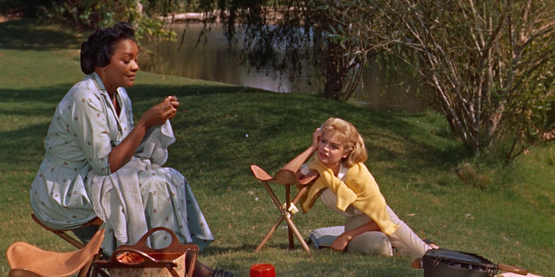 Juanita Moore and Sandra Dee.